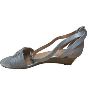 Seychelles Silver Glitter Wedge Sandals Women's Size 7 Ankle Strap‎ Espadrille